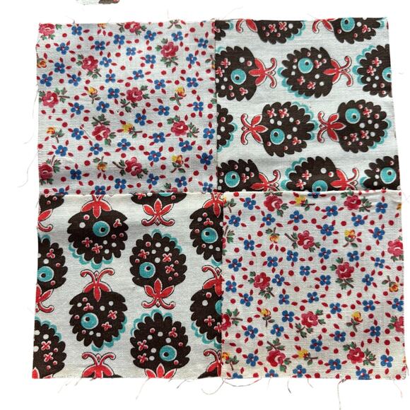 Hand Sewn Patchwork quilt squares or blocks a lot of 13 1940's vintage cotton - Picture 8 of 8